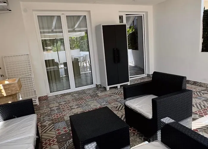 Luxury Station * Tropea